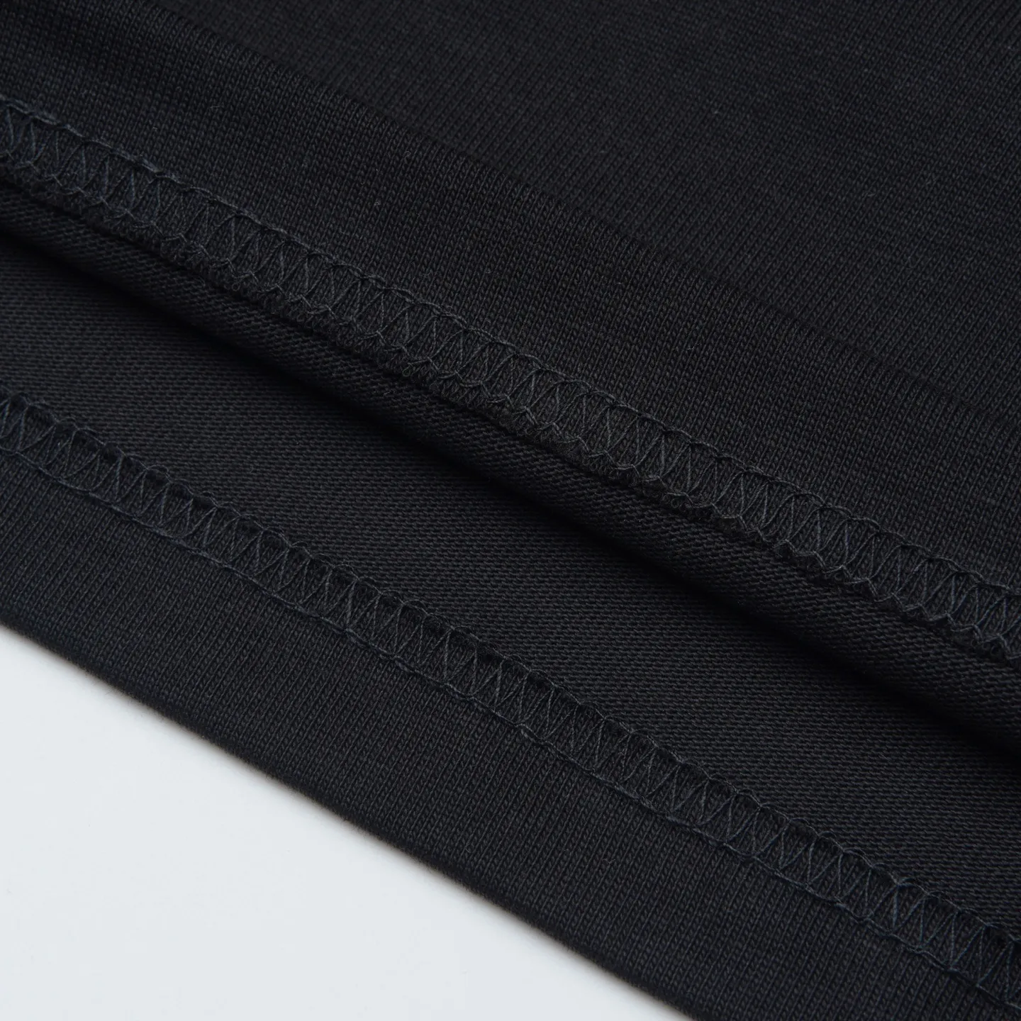 Burberry p100 ：B 616# - 320 . ： 。 （Du Pont） ， ， ，Breathable 。 ： logo Series Size：XS S M L : Gray Black